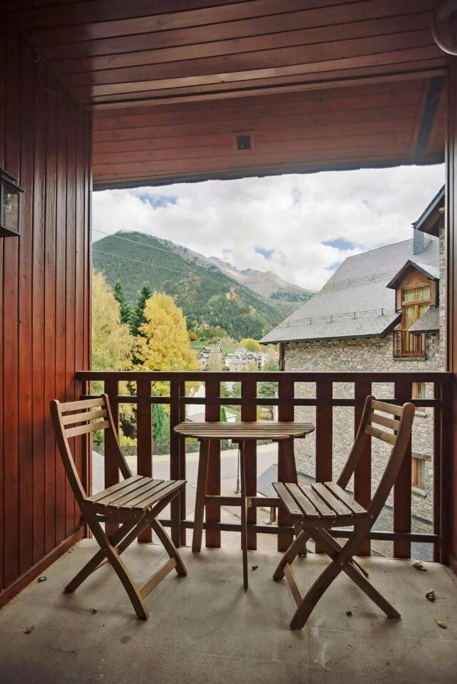 La Casita Del Arbol Daire Sallent de Gállego Dış mekan fotoğraf