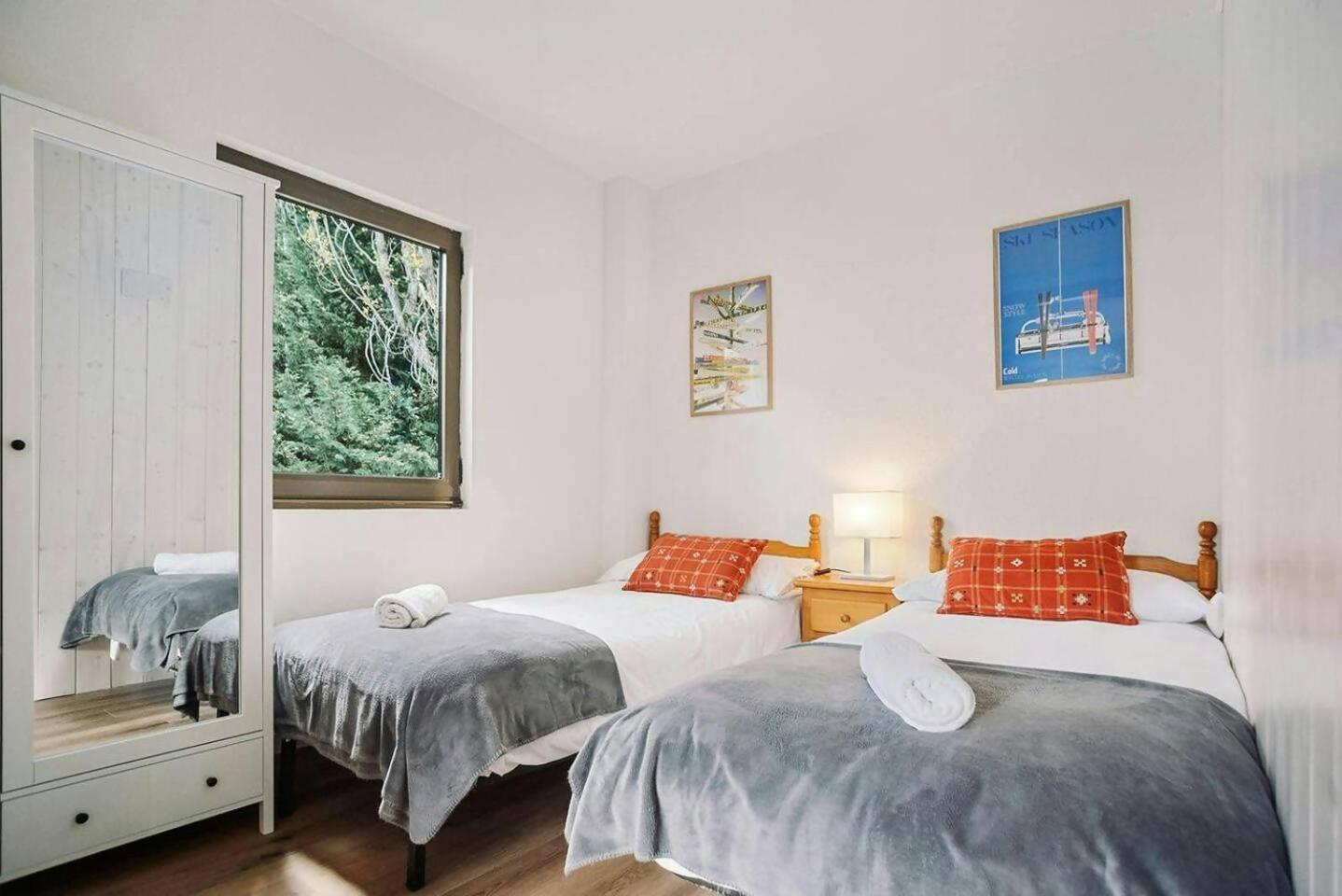La Casita Del Arbol Daire Sallent de Gállego Dış mekan fotoğraf